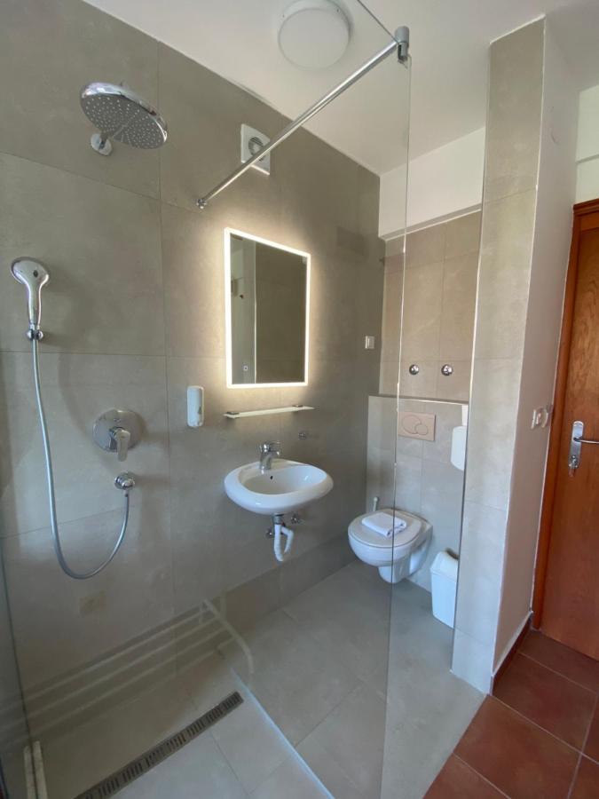 So Rooms City Centre Будва Экстерьер фото