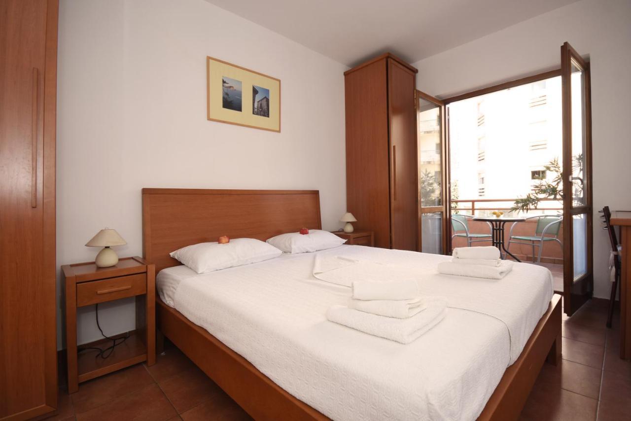 So Rooms City Centre Будва Экстерьер фото